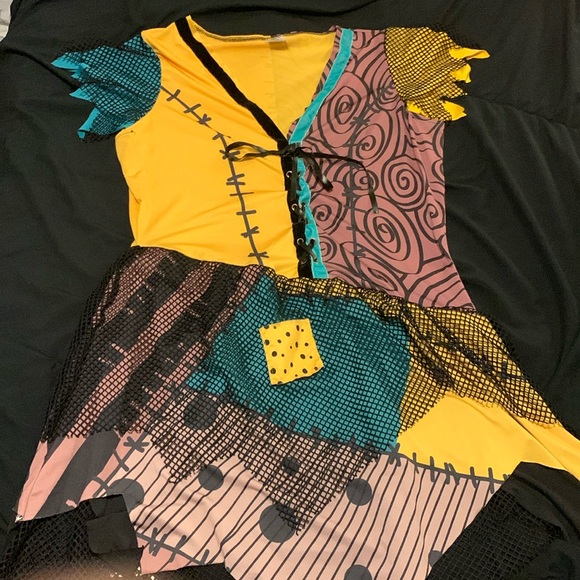 Very cute sally dress (nightmare before Christmas) - Picture 1 of 3